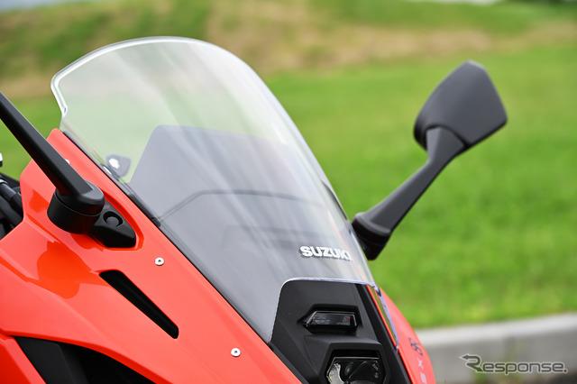 スズキ GSX-8R