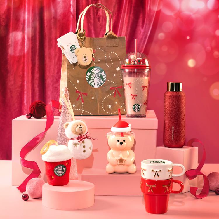 スターバックス26年クリスマスグッズ、ベア型グラスタンブラーやリボンモチーフのマグセットなど｜写真1