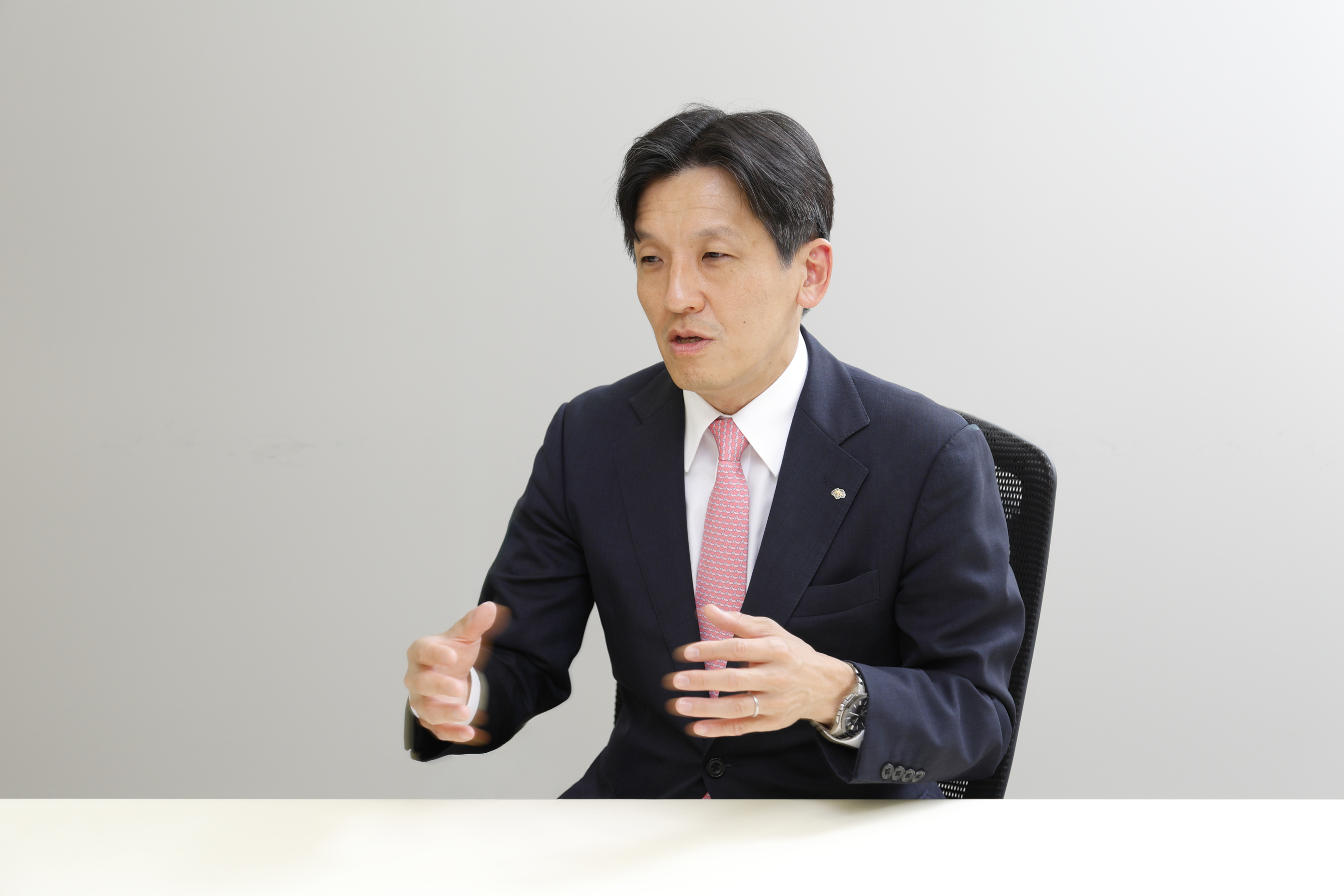 フランス金利上昇とユーロ安　日本経済への影響は？　野村證券・岸田英樹のイメージ