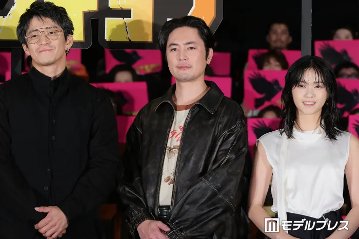 小栗旬、間宮祥太朗、西野七瀬（C）モデルプレス