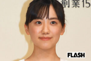 芦田愛菜『博士ちゃん』で見せた “アレンジヘア” に「大人の色気が出てきた」驚きの声…濃い目メイクで見せた “女優シフト”