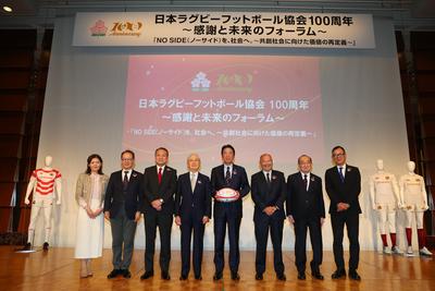 登壇者集合写真.JPG