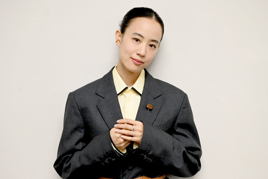 『ブラッサム』で葉野珠を演じる石橋静河（Lmaga.jp撮影）