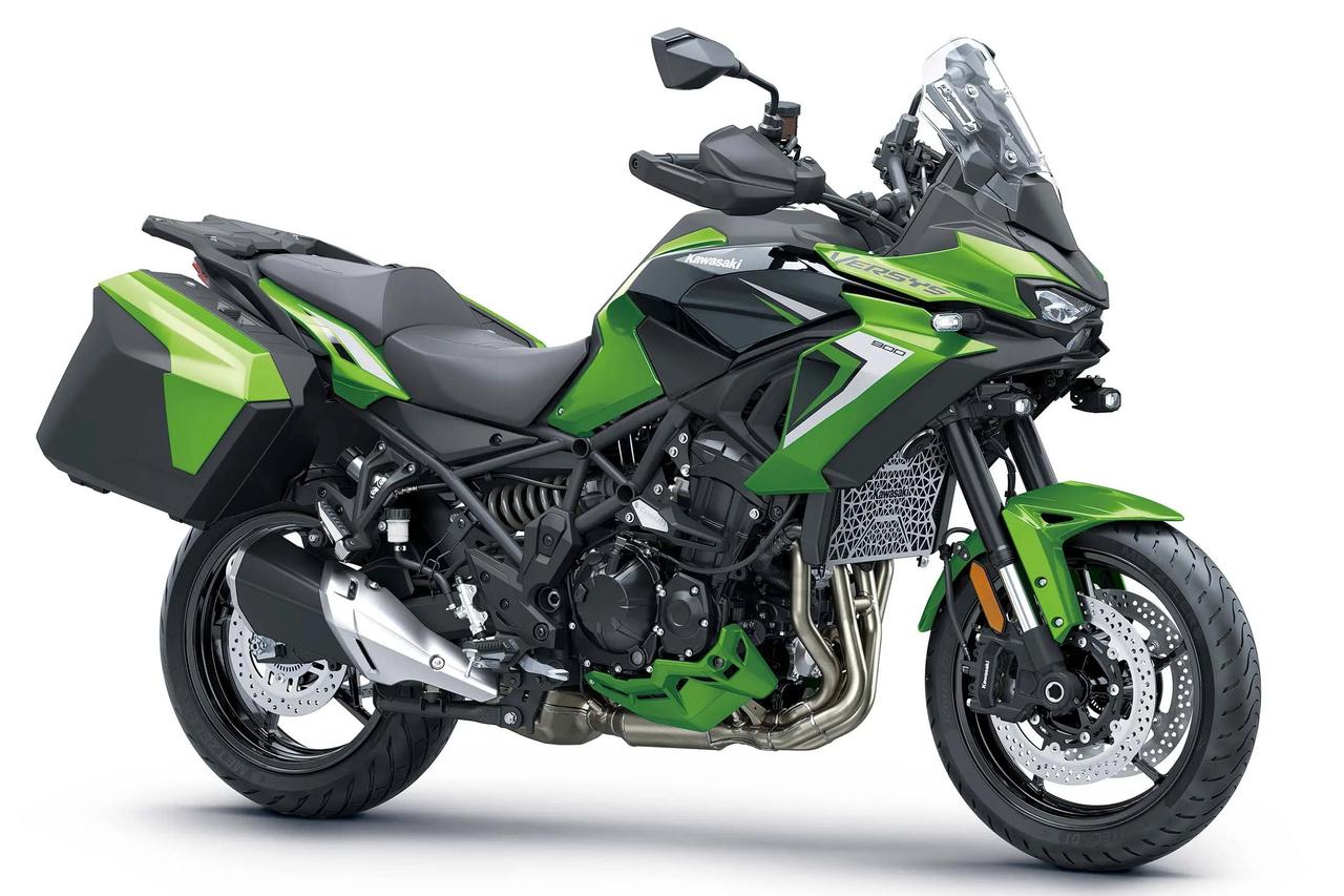 画像30: カワサキ「ヴェルシス900／SE」登場！ 122PS・Z譲りのの直4エンジンとレーダーによる運転支援を備えたスポーツツアラー