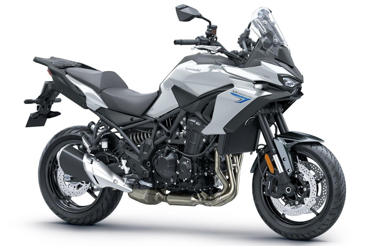 画像27: カワサキ「ヴェルシス900／SE」登場！ 122PS・Z譲りのの直4エンジンとレーダーによる運転支援を備えたスポーツツアラー