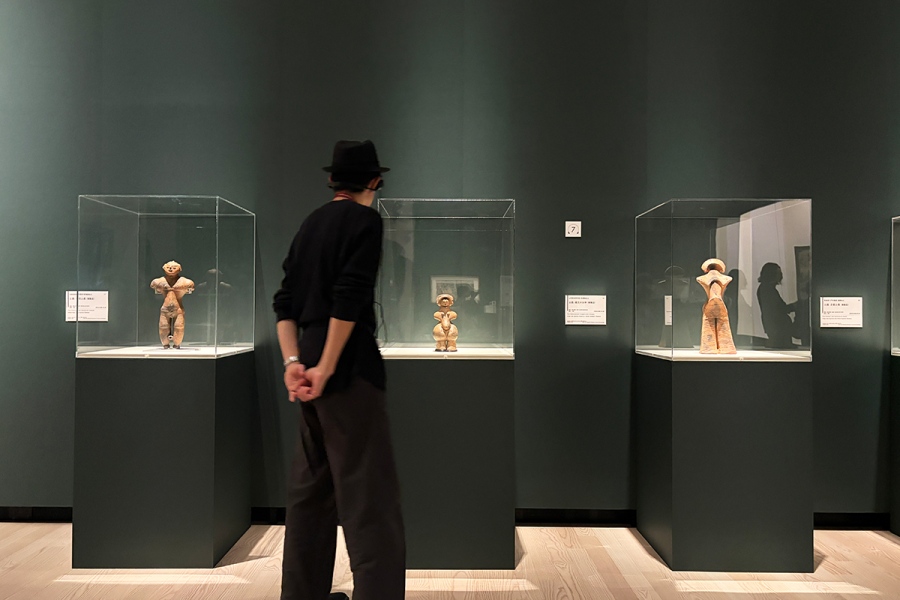第2章『日本美の再発見 古代から明治まで』に展示されている土偶（Lmaga.jp撮影）
