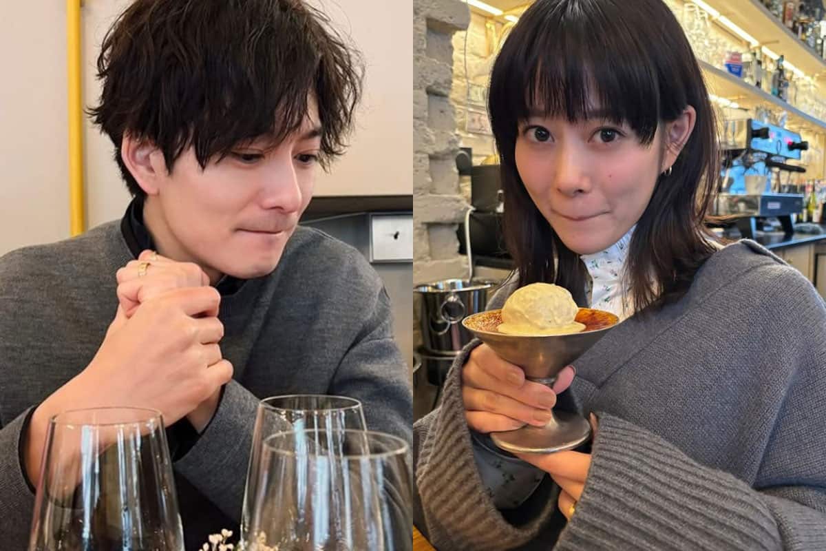 同じゴールド指輪を薬指にはめる高畑充希と岡田将生(写真・それぞれ本人Instagramより)