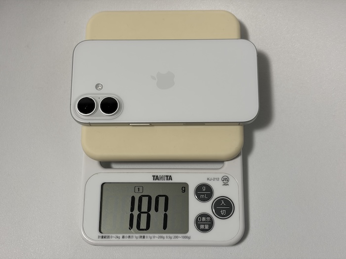 iPhone 17の重さ