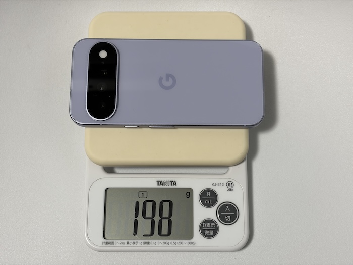 Pixel 11の重さ
