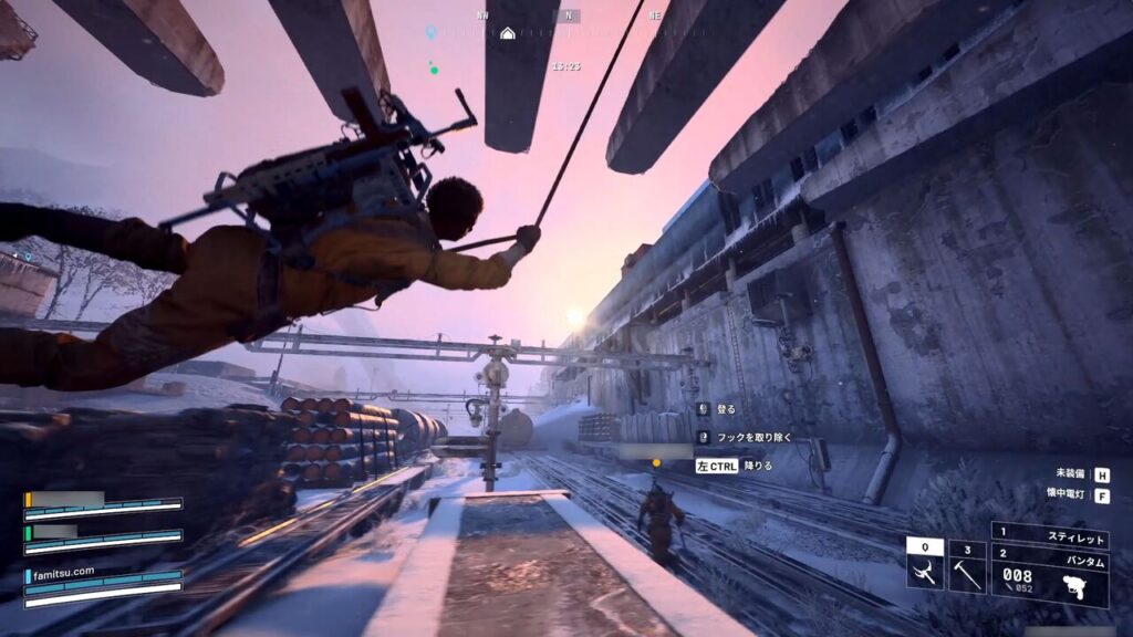 『ARC Raiders』過去最大級アプデ「Frozen Trail」でやりたい放題。ワイヤーで飛んで縛って引きずるのが楽しくて別ゲーが始まった。なぜか自撮り機能も追加 | ゲーム・エンタメ最新情報のファミ通.com 『ARC Raiders』過去最大級アプデ「Frozen Trail」でやりたい放題。ワイヤーで飛んで縛って引きずるのが楽しくて別ゲーが始まった。なぜか自撮り機能も追加